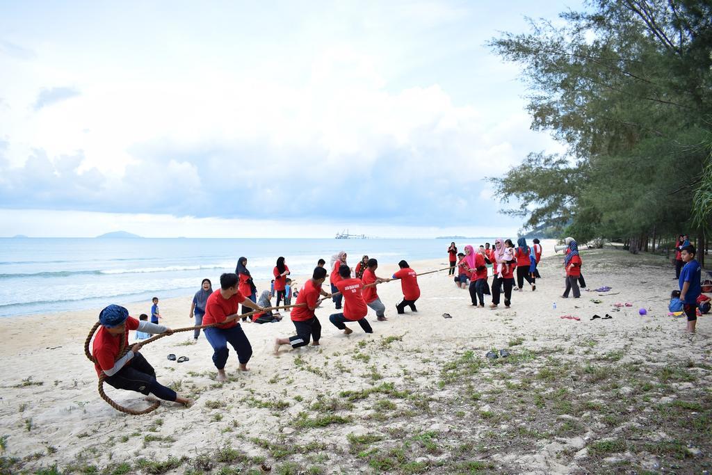 Pandan Laut Beach Resort Kampung Penarik Zewnętrze zdjęcie